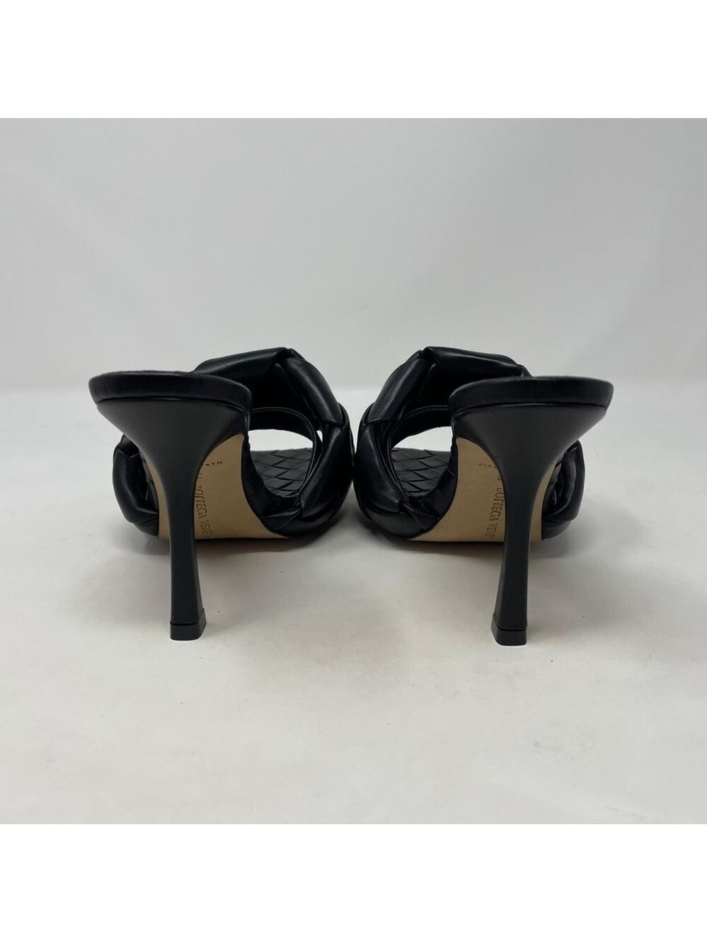 Bottega Veneta Lido intrecciato Leather Heeled Mule Sandals - NWT - Picture 8 of 15